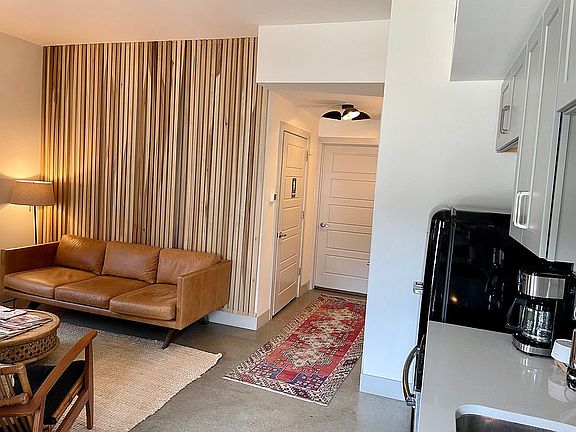3rd image of 374 Herron Dr APT 2