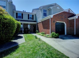 102 Linden Ct, Yorktown, VA 23693