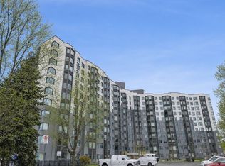 1025 Grenon Ave #210, Ottawa, ON K2B8S5