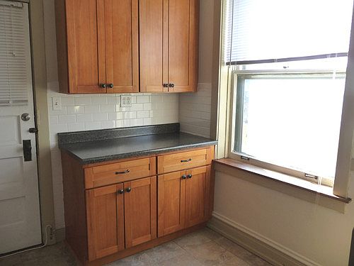 2nd image of 128 Washington Blvd APT 2S