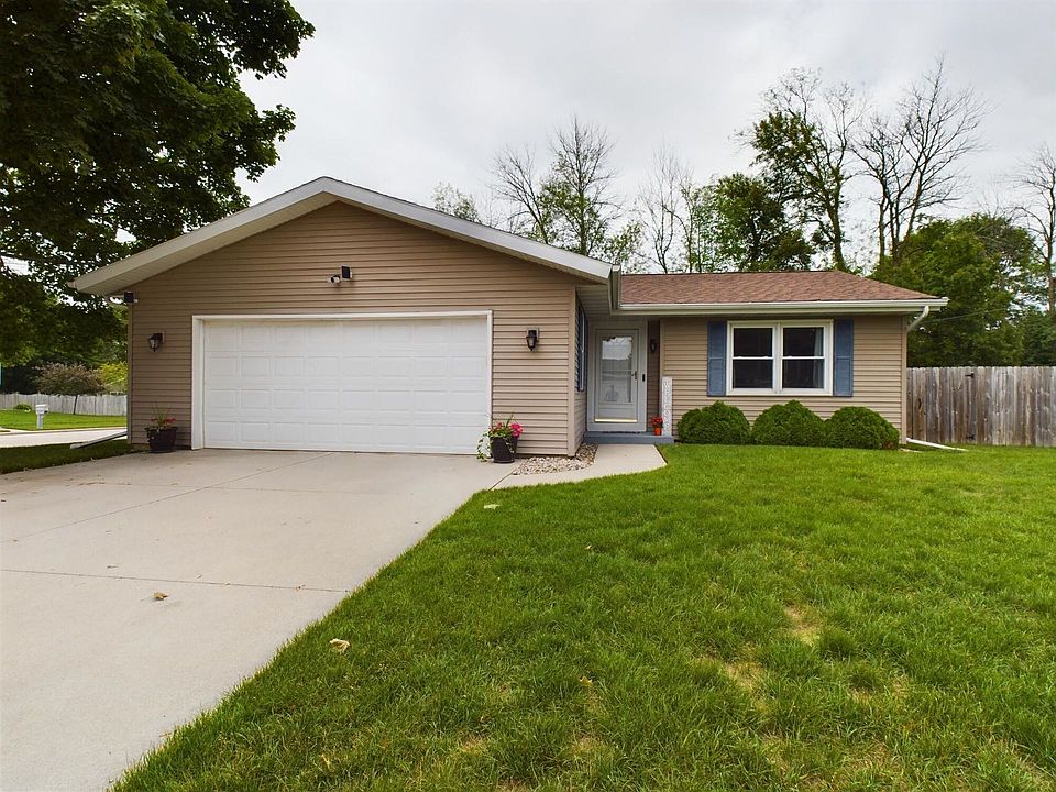 1st image of 1373 Hazelwood Dr