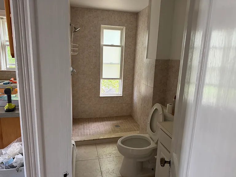 77 Beach St #2 — Photo 8