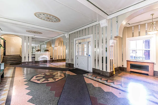 Sold by Keller Williams Realty Landmark II | media 17