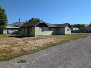 2143 Hope St, Klamath Falls, OR 97603