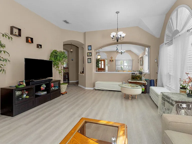 30015 Marion Meadow Ln — Photo 6