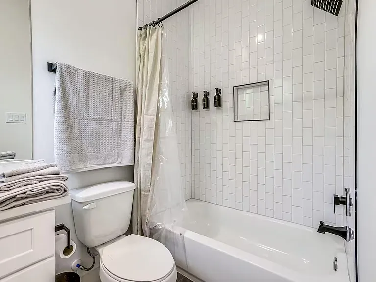 3484 Luca St — Photo 20