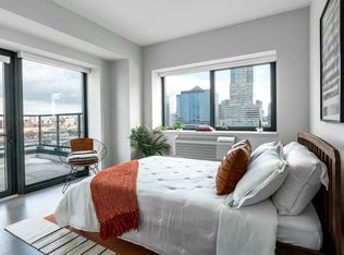 158 8th St #PENTHOUSE 1-02, Jersey City, NJ 07302