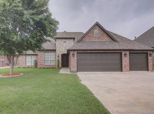 7702 N 142nd East Ave, Owasso, OK 74055