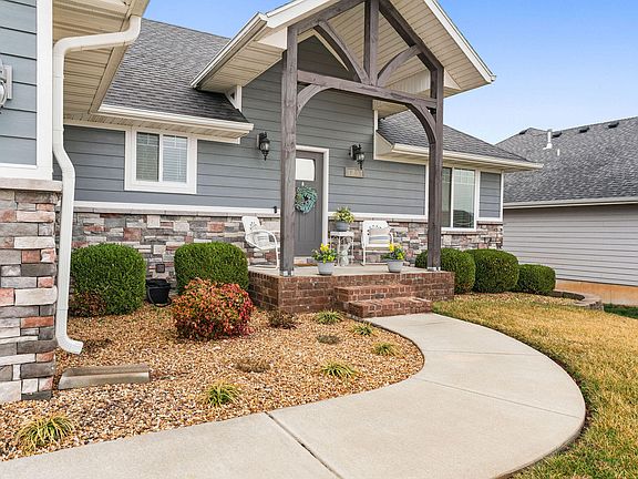 5th image of 1201 S Natchez Road