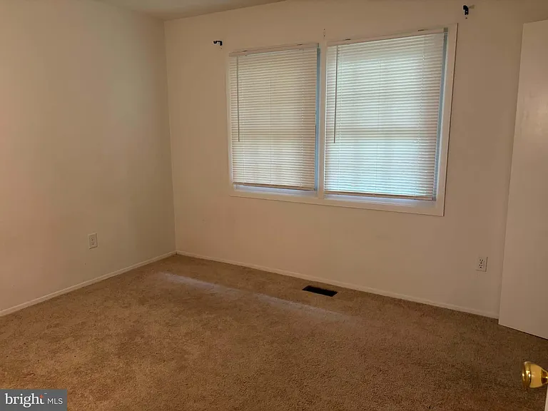 2207 Hyson Pl — Photo 16