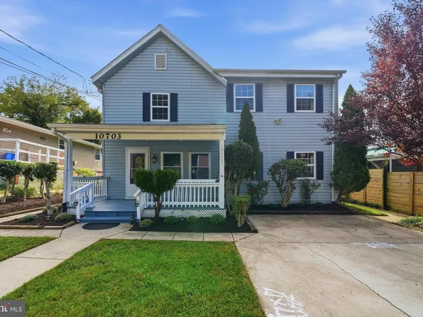 10703 Shaftsbury St, Kensington, MD 20895