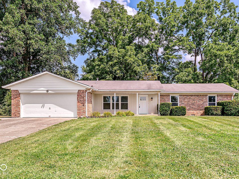 1st image of 24 Hilltop Dr