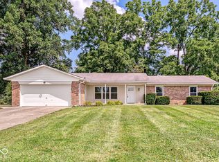 24 Hilltop Dr, Danville, IN 46122