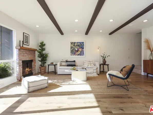 2516 Arizona Ave APT 7, Santa Monica, CA 90404