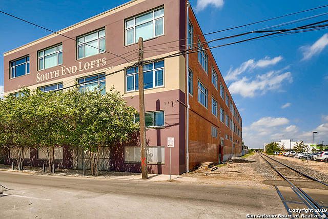 1st image of 1331 S Flores St Suite 307