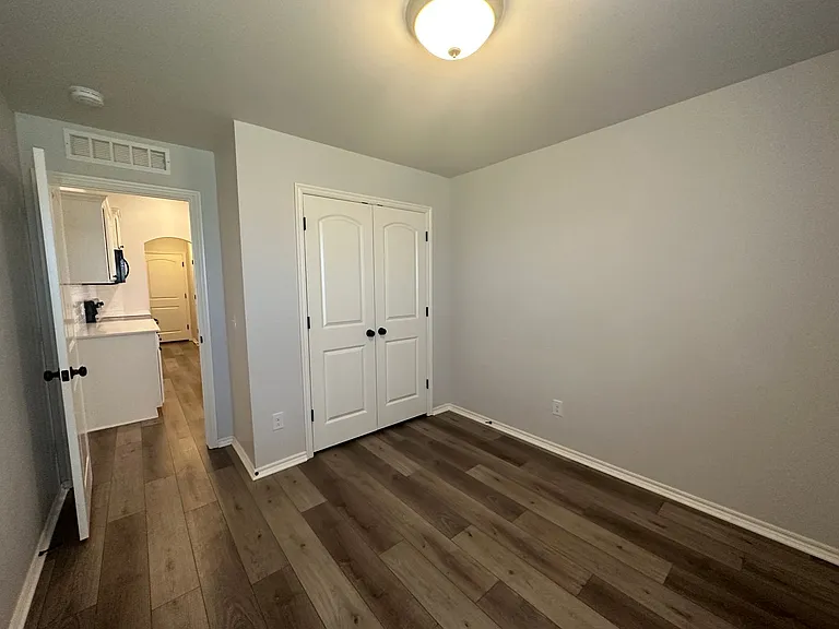 15749 Potomac Dr — Photo 23