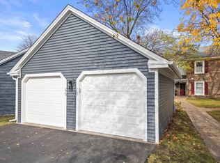 10941 Quebec Ave S, Bloomington, MN 55438