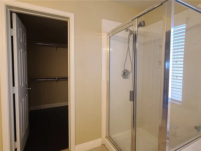 7449 W Mistral Ave #0 — Photo 25