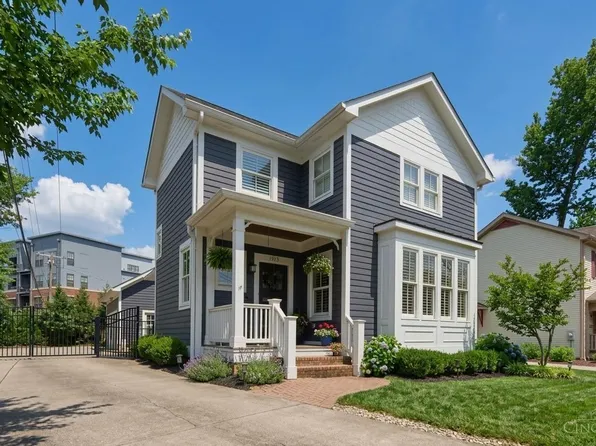 7913 Cooper Rd, Cincinnati, OH 45242