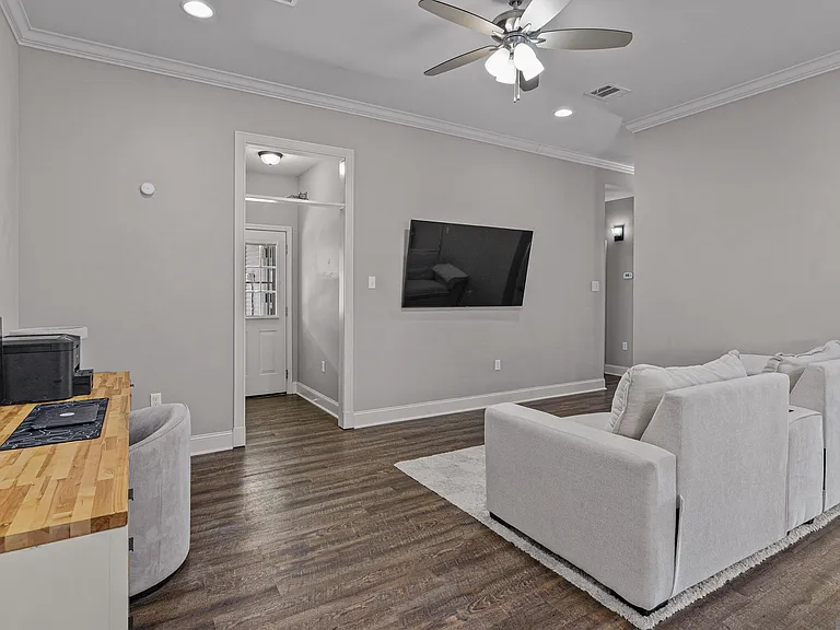 25367 Black Lake Ave — Photo 7