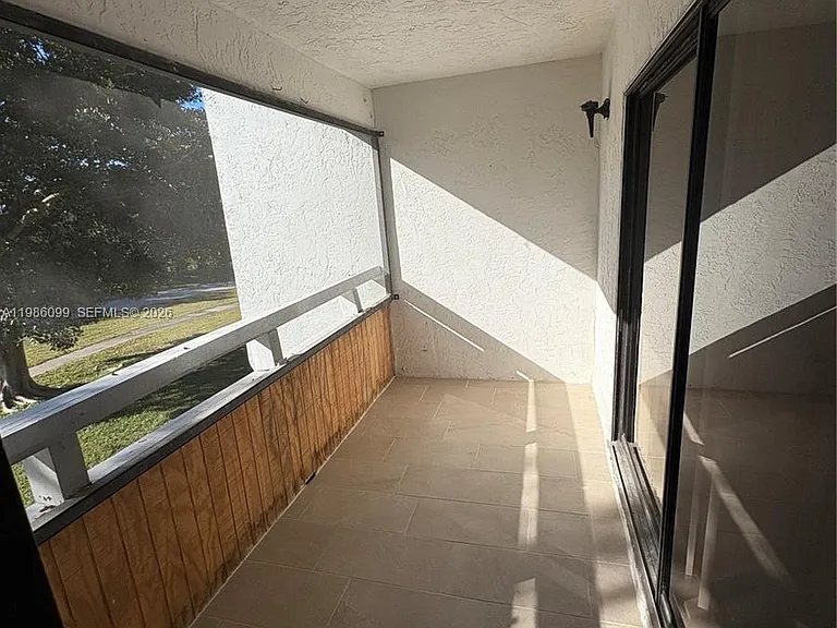 1500 NW 4th Ave #306 — Photo 14