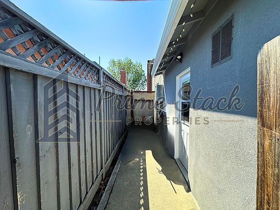 2nd image of 42773 Everglades Park Dr #1