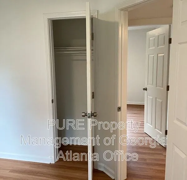 1809 Ellington St — Photo 15