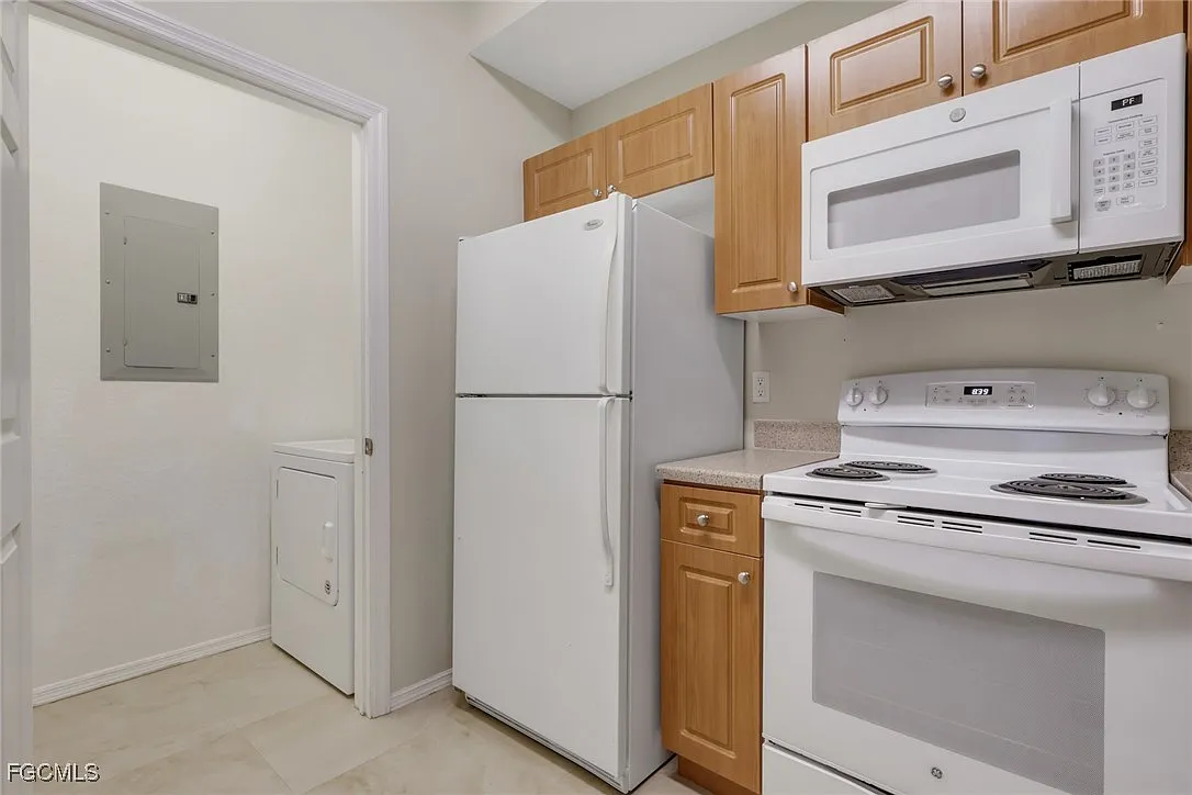 2 bed, 2.0 bath, 1025 sqft, $1,400 — Photo 4
