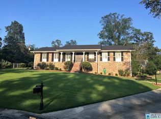 1733 Rockhampton Cir, Hoover, AL 35226