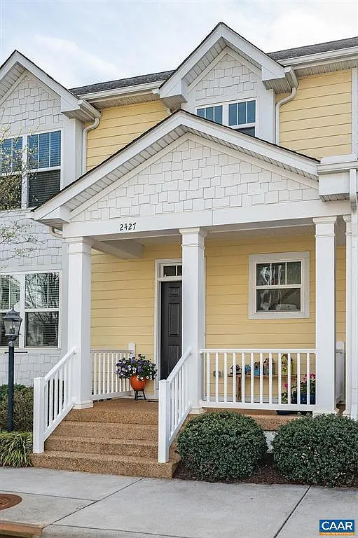 4 bed, 3.5 bath, 1890 sqft, $2,500 — Photo 1