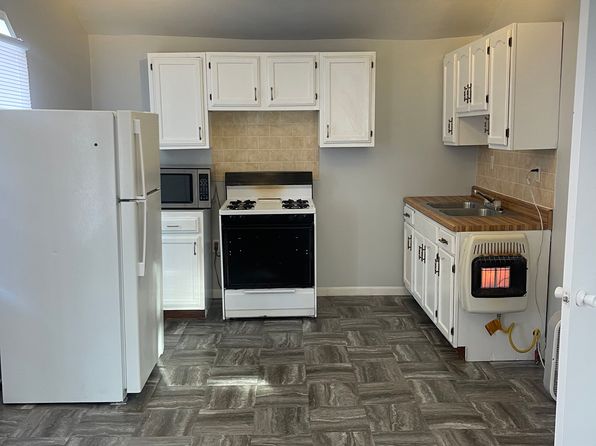 (undisclosed Address)