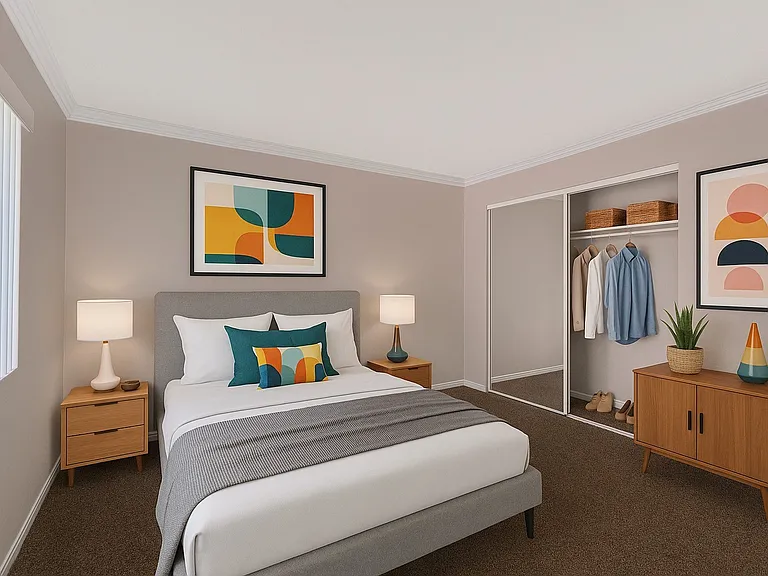 Chapman Village West Apartments — Photo 7