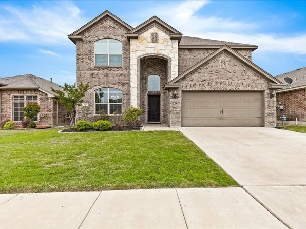1409 Sun Dr, White Settlement, TX 76108