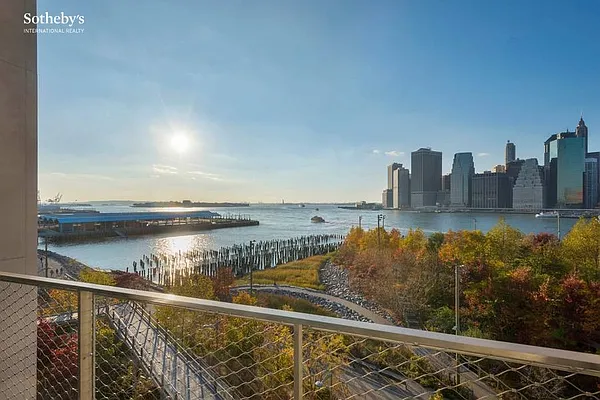 Rented by Sotheby's International Realty | media 29