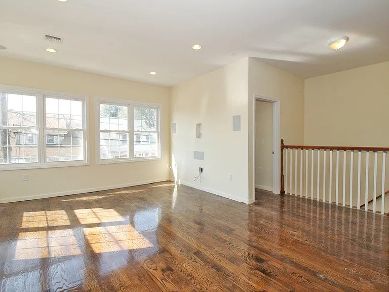 8516 5th Ave #2 — Photo 4