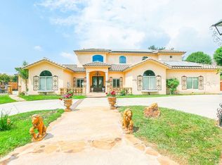 37220 Oak View Rd, Yucaipa, CA 92399