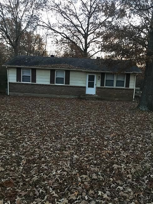 2nd image of 524 Appleton Dr