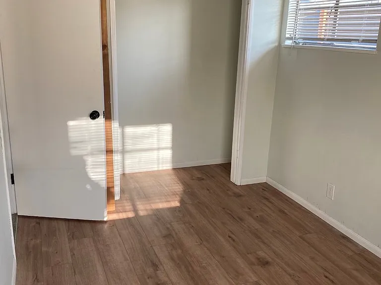 14216 Allegan St — Photo 3