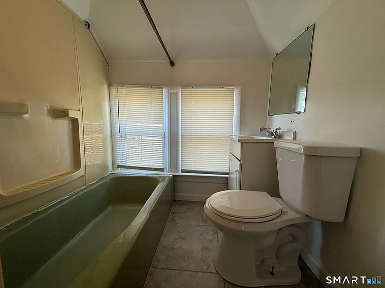 134 Woodward Ave #2 — Photo 17