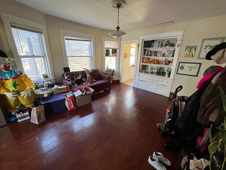2579-81 N Frederick Ave — Photo 5