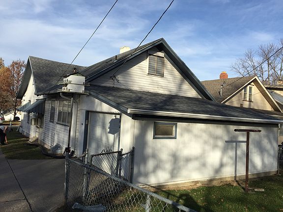 4th image of 2420 Penn St