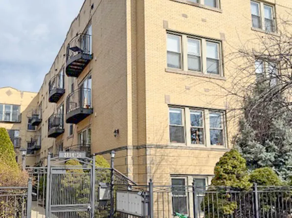 2836 N Dawson Ave APT 1E, Chicago, IL 60618