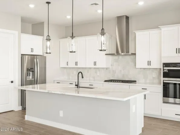 7754 N 78TH Drive, Glendale, AZ 85303