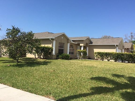 3rd image of 18721 Whiterock Ln