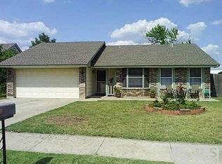5628 Maurie Dr, Haltom City, TX 76148