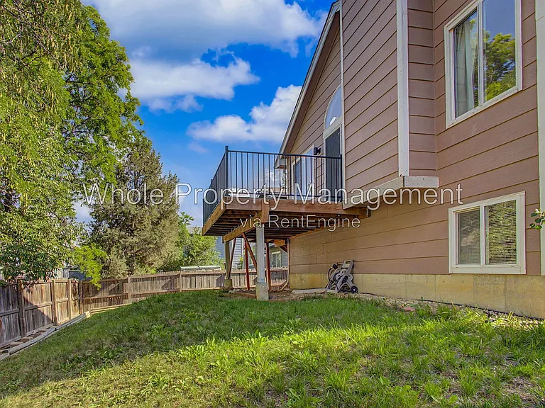 3731 Shefield Dr — Photo 21