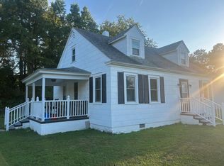 84 Kerr St, Onancock, VA 23417