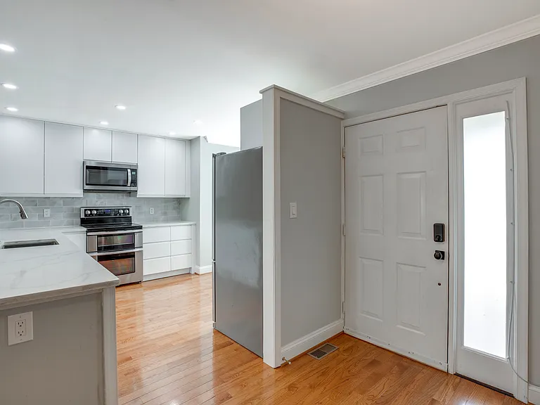 5610 Gosling Ct — Photo 16