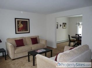 26 Boenau St, Albany, NY 12202