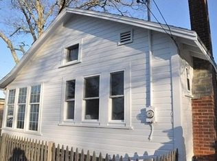 2 Trinity Ln, Wareham, MA 02571